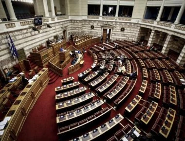 Νομοσχέδιο περί ασύλου - Υπερψηφίστηκε επί της αρχής - Οι ψήφοι των κομμάτων